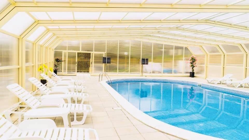 Hotel Velista 沃内什塔沃达 外观 照片